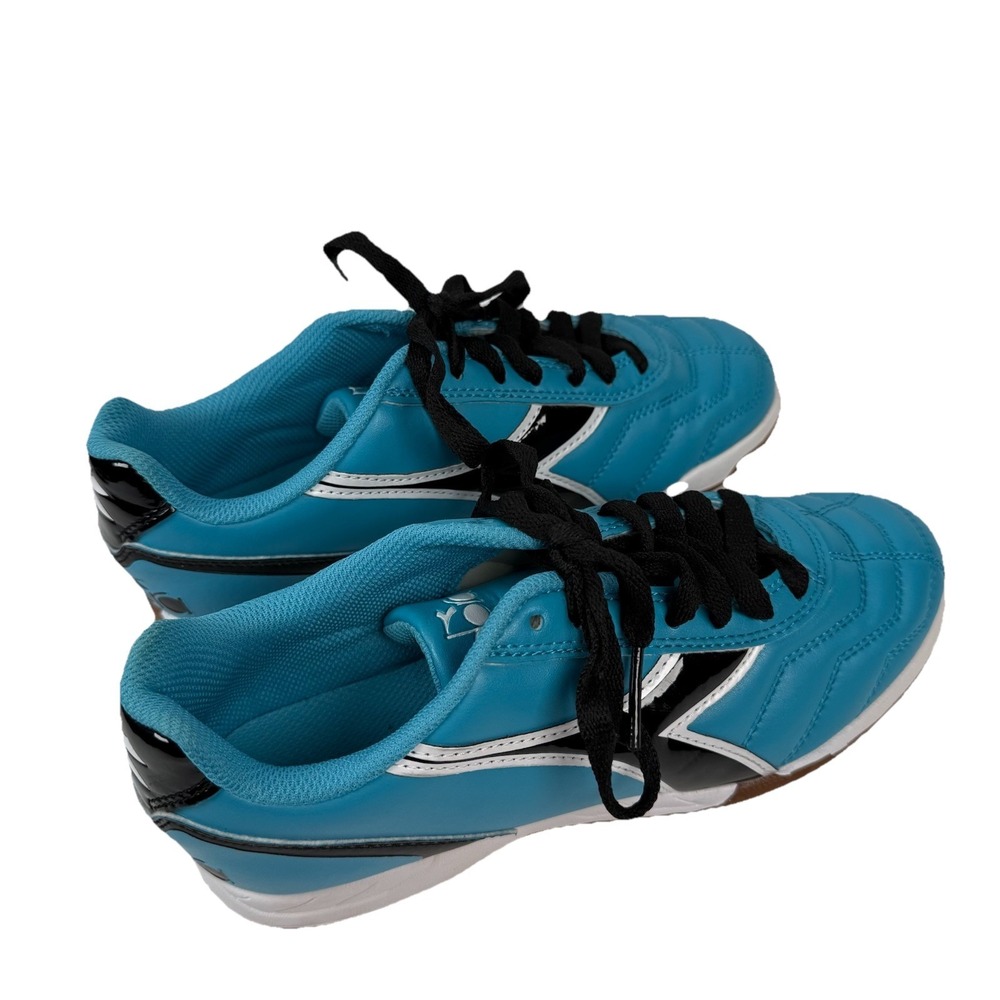 Diadora Columbia Blue White Black Capitano ID Indoor Soccer Shoes Size 7 Womens